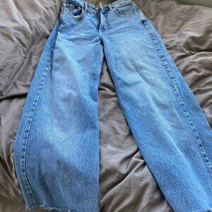 Wide Leg Garage Jeans